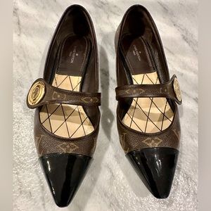 Vintage Louis Vuitton Flat Shoes with Strap and Bold LV Button